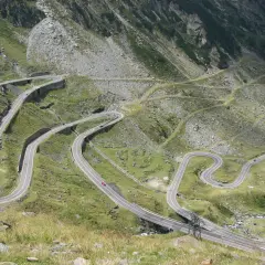 Najpiękniejsze trasy motocyklowe w Polsce: Gdzie czeka wolność?