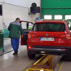 Przegląd samochodu: Ile kosztuje, nowe zasady i jak uniknąć kar?