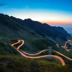 Trasy motocyklowe Europa: Kultowe szlaki i porady na wyprawę życia