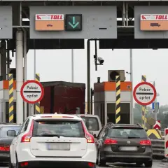 Jak płacić za autostrady w Polsce? Uniknij mandatu 500 zł!