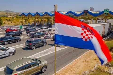 Gdańsk-Chorwacja autem: Trasy, koszty, winiety Planuj z ekspertem!