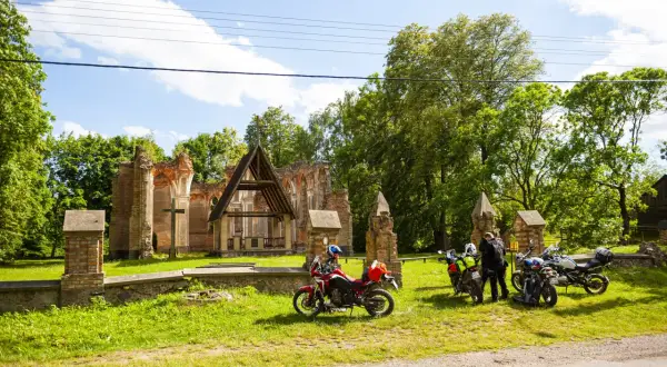 Podlasie motocyklem: Najlepsze trasy, off-road i sekrety regionu