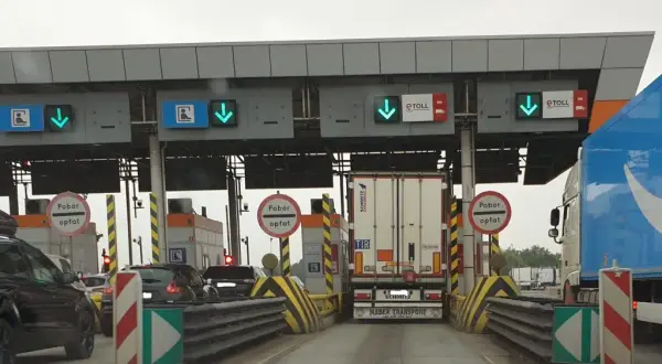 Płatności na A4: e-TOLL, videotolling i bramki Twój przewodnik