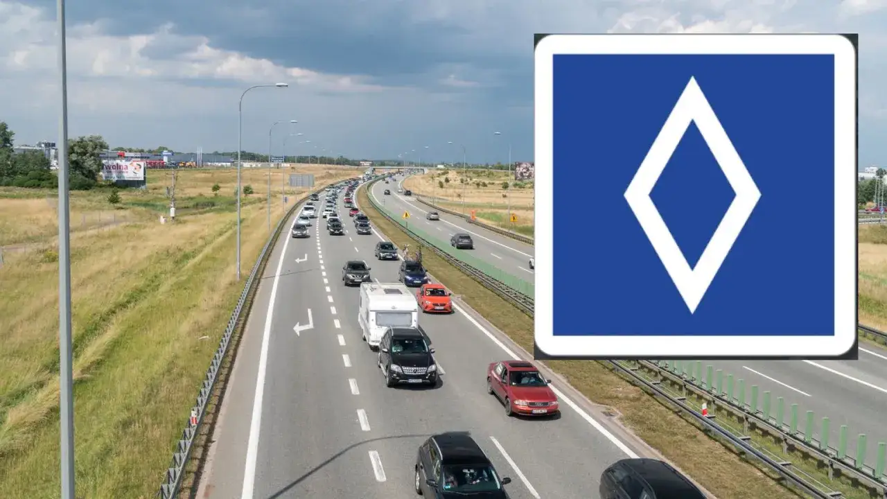 Zmienny znak drogowy autostrada