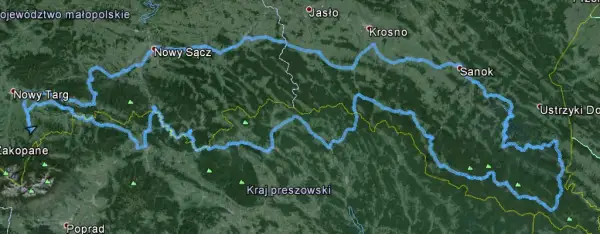Podkarpackie motocyklem: Kultowe trasy, Bieszczady i porady eksperta