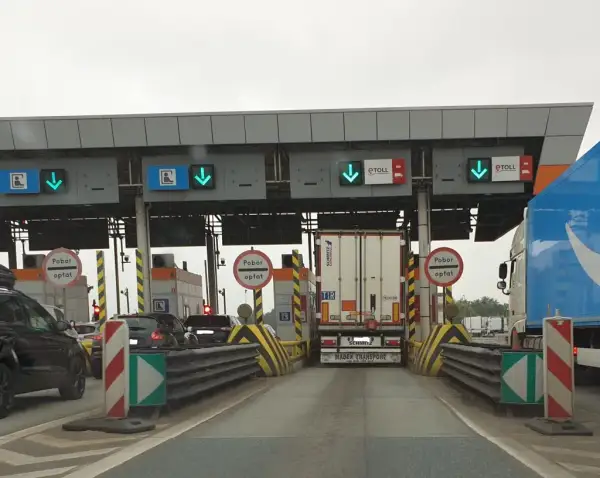 Płatności na A4: e-TOLL, videotolling i bramki Twój przewodnik